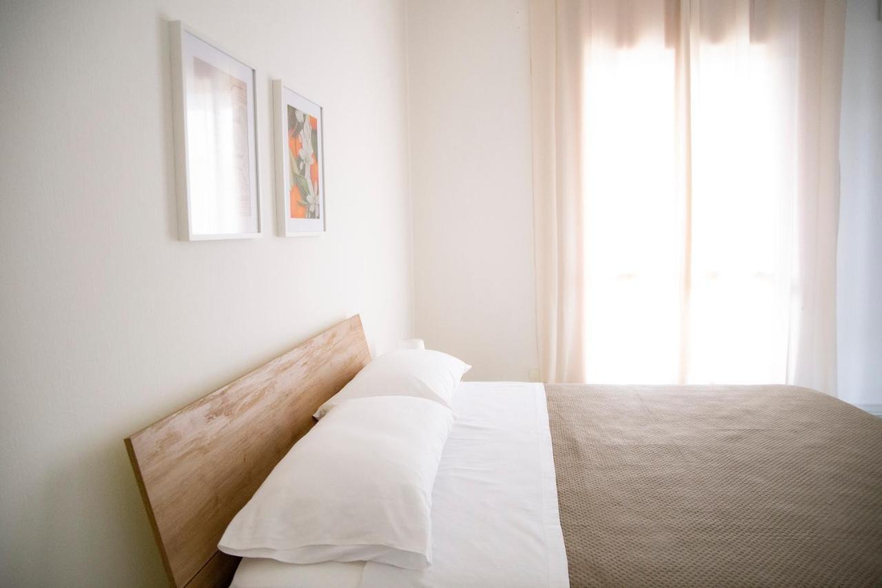 カターニアDonna Agata Houseアパートメント エクステリア 写真
